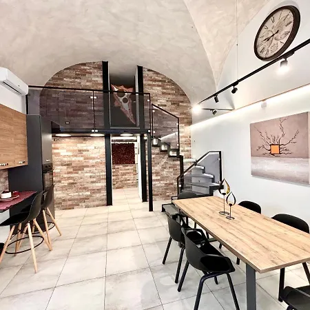 בית נופש Alfinhouse קטאניה